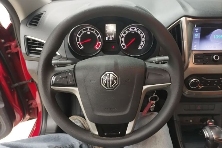 Used MG GT 2016 1.5T Automatic Value-Added Luxury Edition Steering Wheel