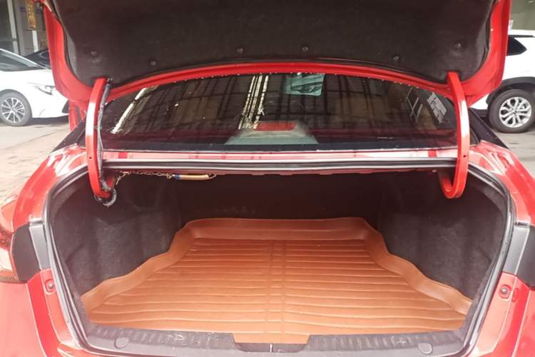 Used MG GT 2016 1.5L Automatic Value-Added Luxury Edition Trunk