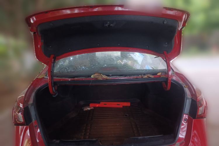 Used MG GT 2016 1.5L Automatic Value-Added Luxury Edition Trunk