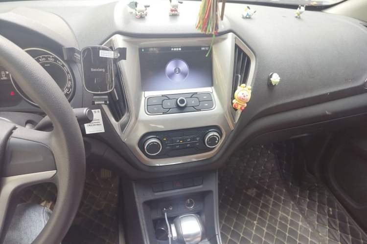 Used MG GT 2016 1.5L Automatic Value-Added Luxury Edition Audio And AC Panel
