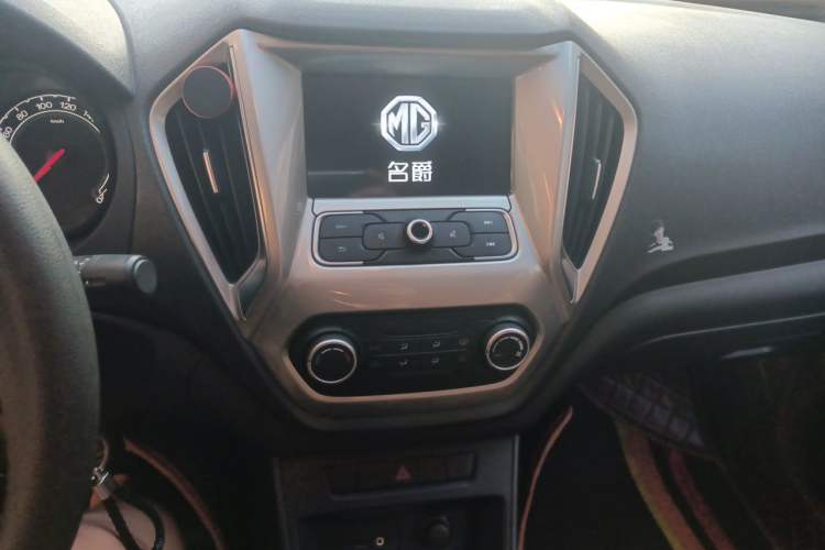 Used MG GT 2016 1.5L Manual Value-Added Luxury Edition Audio And AC Panel