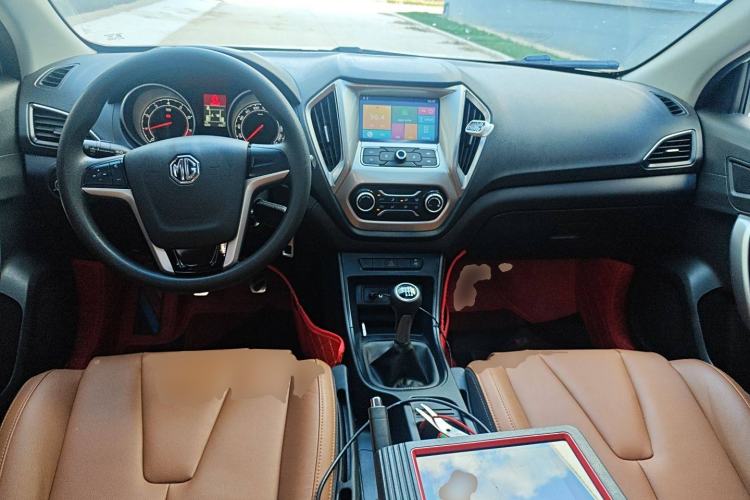 Used MG GT 2016 1.4TGI Manual New Year Edition Center Console