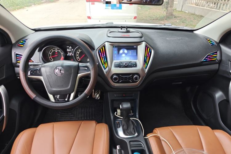 Used MG GT 2016 1.5T Automatic Value-Added Luxury Edition Center Console