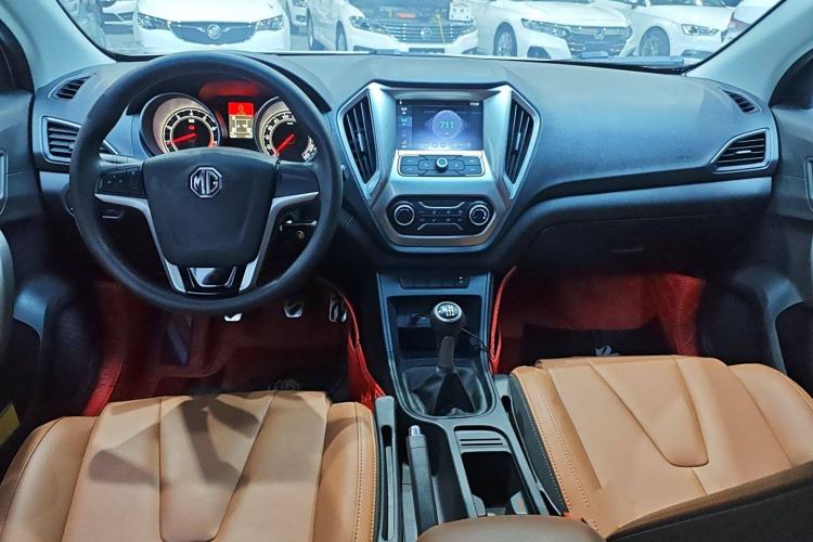 Used MG GT 2016 1.4TGI Manual New Year Edition Center Console