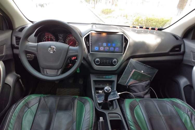 Used MG GT 2016 1.5L Manual Fashion Edition Center Console