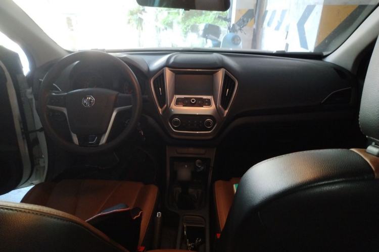 Used MG GT 2016 1.5L Manual Fashion Edition Center Console