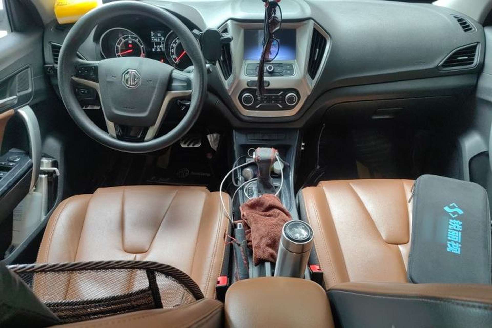 Used MG GT 2016 1.5T Automatic Value-Added Luxury Edition Center Console