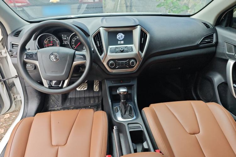 Used MG GT 2016 1.5T Automatic Value-Added Luxury Edition Center Console