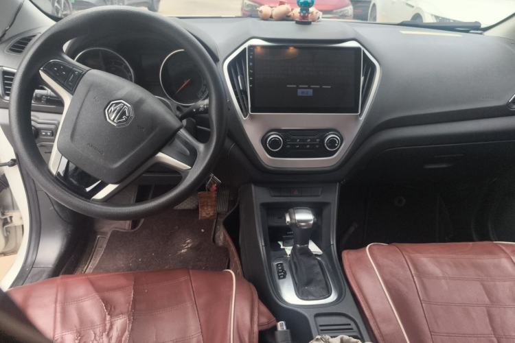 Used MG GT 2016 1.5L Automatic Value-Added Luxury Edition Center Console