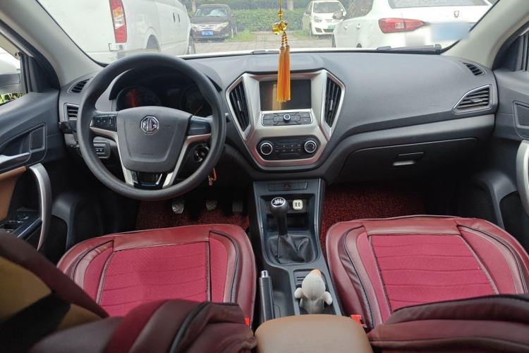 Used MG GT 2016 1.5L Manual Value-Added Luxury Edition Center Console