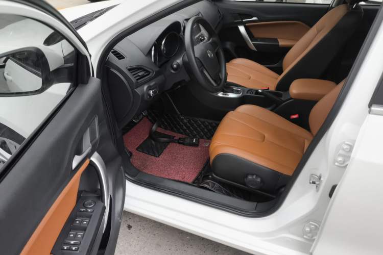 Used MG GT 2016 1.5T Automatic Value-Added Luxury Edition Driver Seat