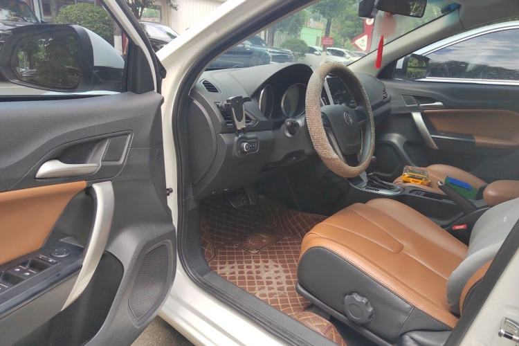 Used MG GT 2016 1.4TGI TST Dual-Clutch Luxury Edition Driver Seat