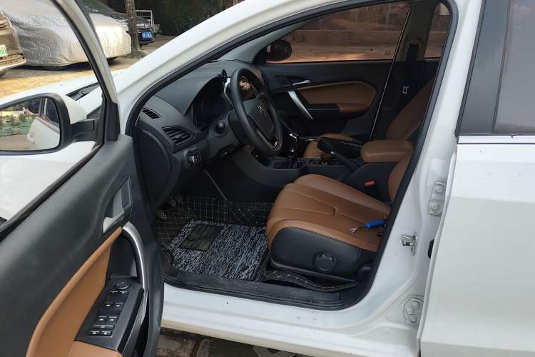 Used MG GT 2016 1.5L Manual Value-Added Luxury Edition Driver Seat
