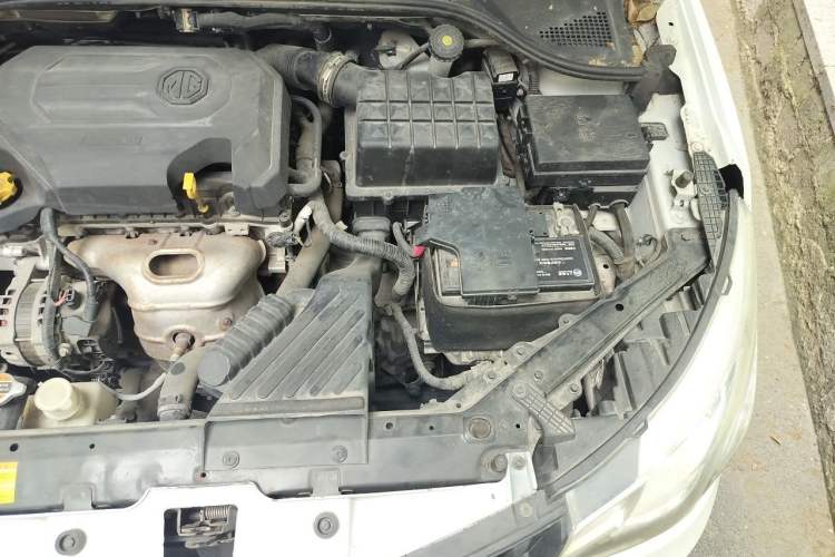 Used MG GT 2016 1.5L Automatic Value-Added Luxury Edition Engine Bay Left