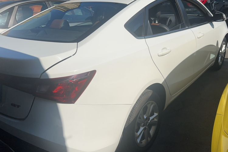 Used MG GT 2016 1.5L Automatic Value-Added Luxury Edition Exterior 4