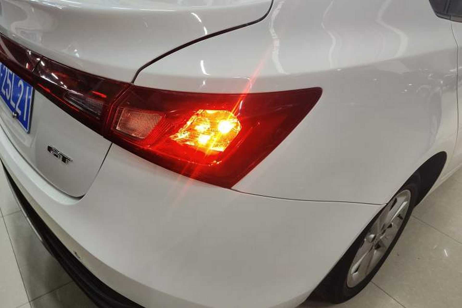 Used MG GT 2016 1.5L Manual Value-Added Luxury Edition Exterior 6