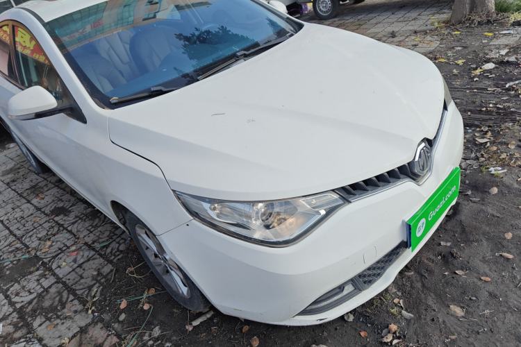 Used MG GT 2016 1.5L Automatic Value-Added Luxury Edition Front Right 45 Deg