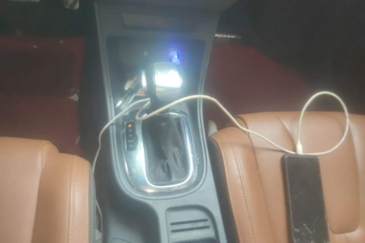 Used MG GT 2016 1.5T Automatic Value-Added Luxury Edition Gear Lever