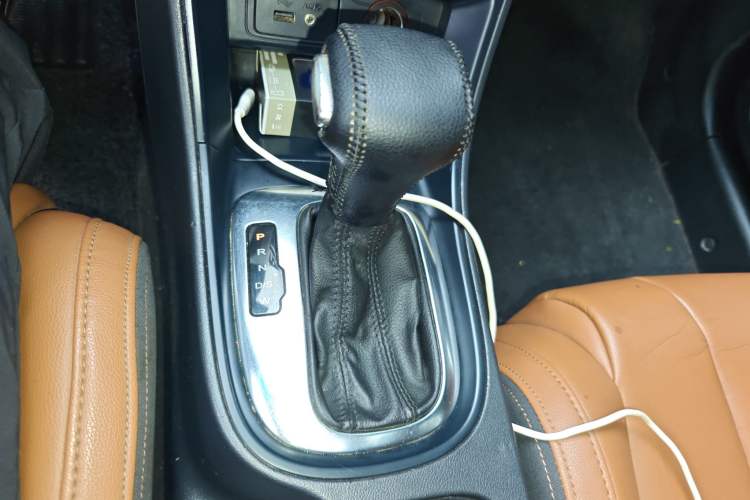 Used MG GT 2016 1.5T Automatic Value-Added Luxury Edition Gear Lever