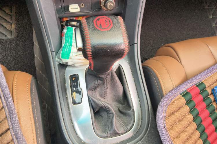 Used MG GT 2016 1.5L Automatic Value-Added Luxury Edition Gear Lever