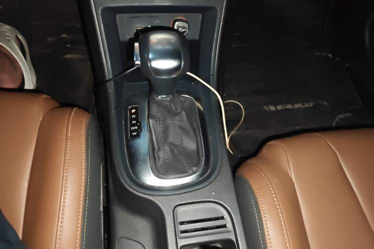 Used MG GT 2016 1.5T Automatic Value-Added Luxury Edition Gear Lever