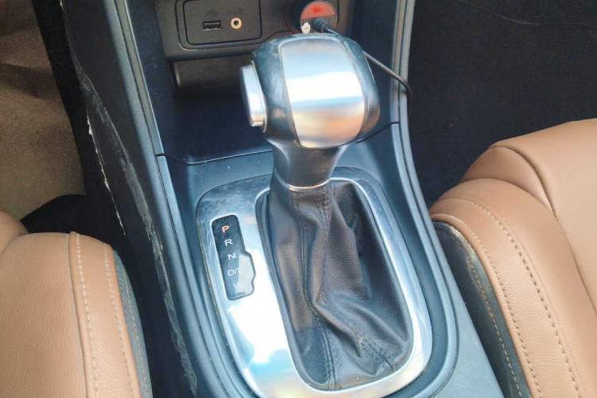 Used MG GT 2016 1.5T Automatic Value-Added Luxury Edition Gear Lever