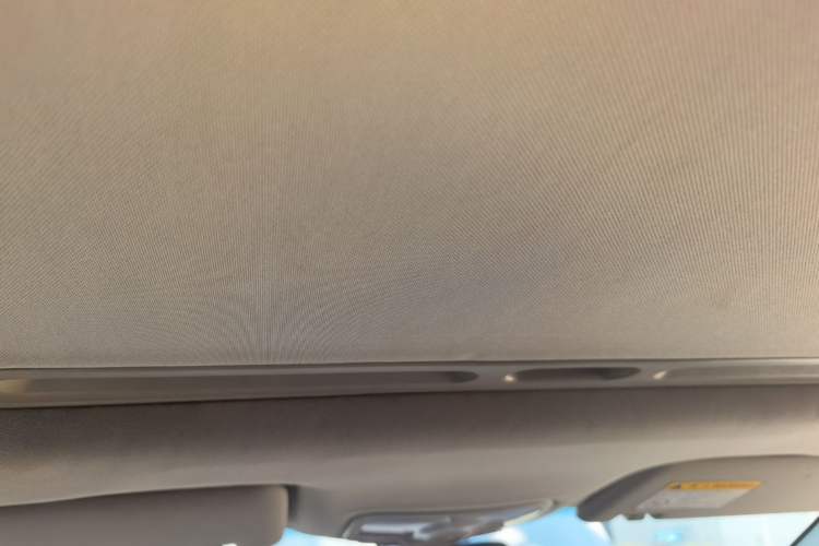 Used MG GT 2016 1.5T Automatic Value-Added Luxury Edition Headliner