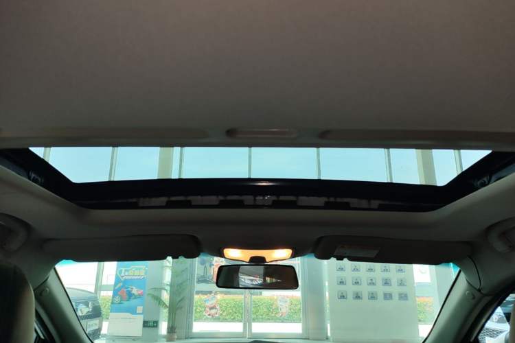 Used MG GT 2016 1.5L Automatic Value-Added Luxury Edition Headliner