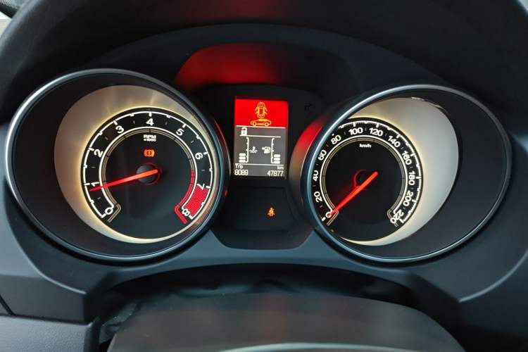 Used MG GT 2016 1.4TGI Manual New Year Edition Instrument Cluster