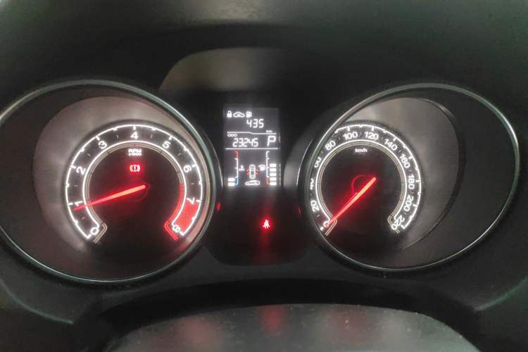 Used MG GT 2016 1.5L Automatic Value-Added Luxury Edition Instrument Cluster