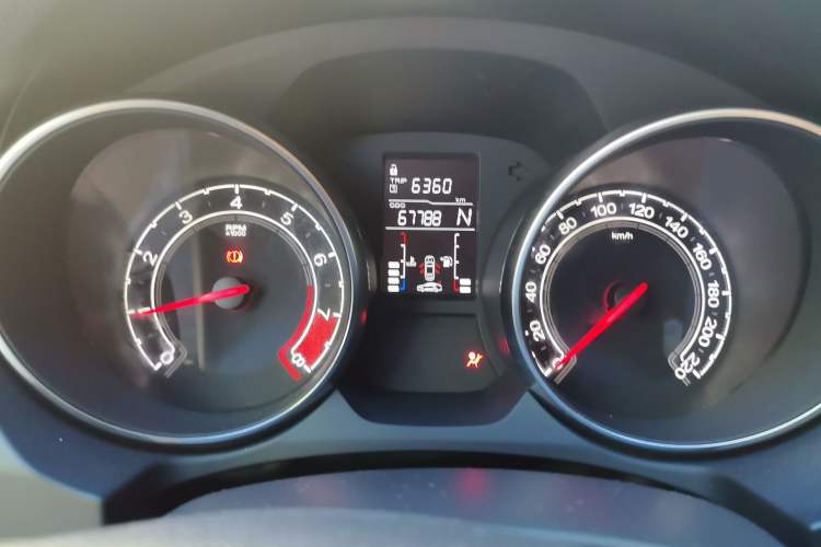 Used MG GT 2016 1.5L Automatic Value-Added Luxury Edition Instrument Cluster