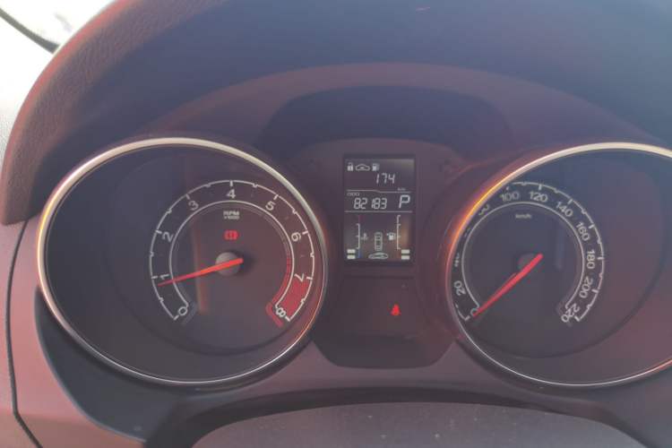 Used MG GT 2016 1.5L Automatic Value-Added Luxury Edition Instrument Cluster