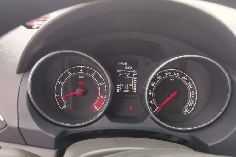 Used MG GT 2016 1.5L Automatic Value-Added Luxury Edition Instrument Cluster