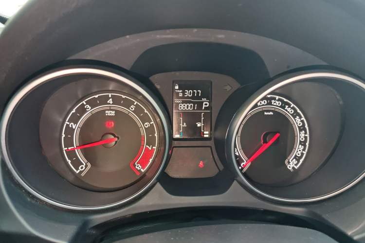 Used MG GT 2016 1.5L Automatic Value-Added Luxury Edition Instrument Cluster