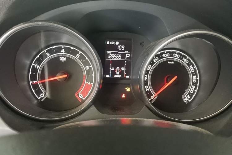Used MG GT 2016 1.5L Automatic Value-Added Luxury Edition Instrument Cluster