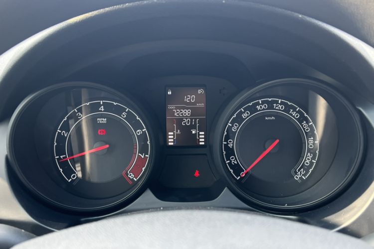 Used MG GT 2016 1.5L Manual Fashion Edition Interior 1