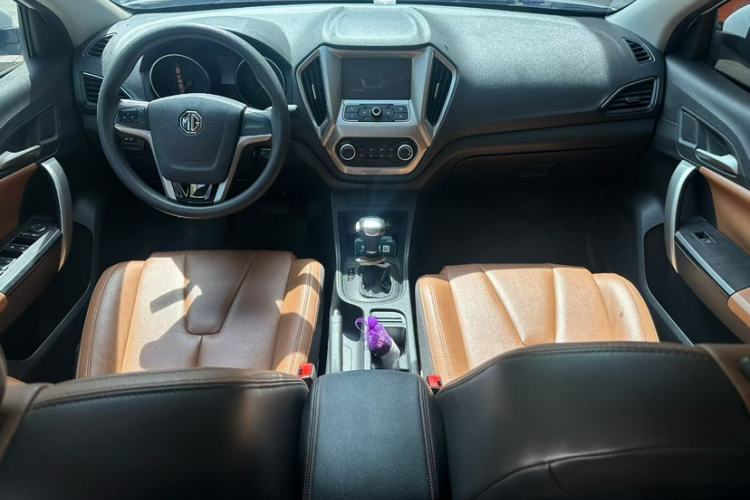 Used MG GT 2016 1.5L Automatic Value-Added Luxury Edition Interior 3