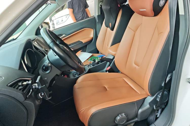 Used MG GT 2016 1.4TGI Manual New Year Edition Left Front Seat