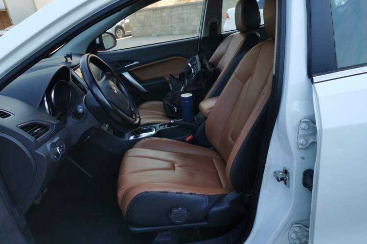 Used MG GT 2016 1.5L Automatic Value-Added Luxury Edition Left Front Seat