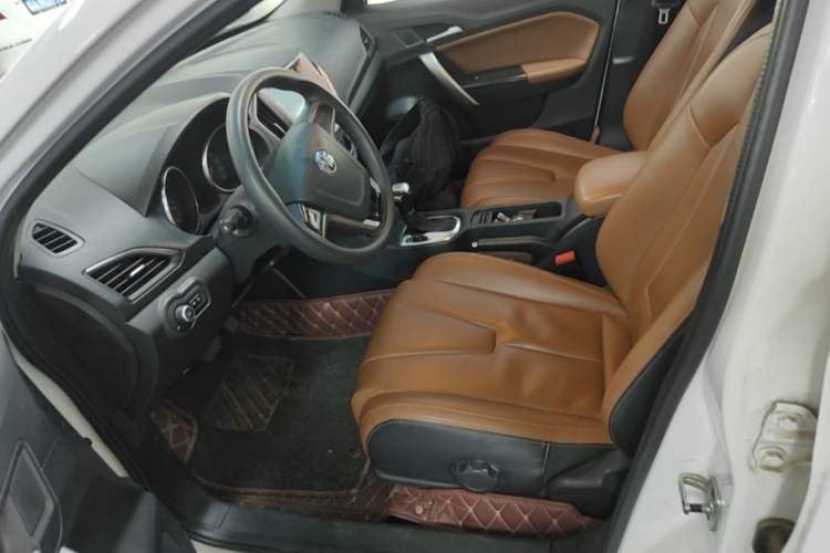 Used MG GT 2016 1.5L Automatic Value-Added Luxury Edition Left Front Seat