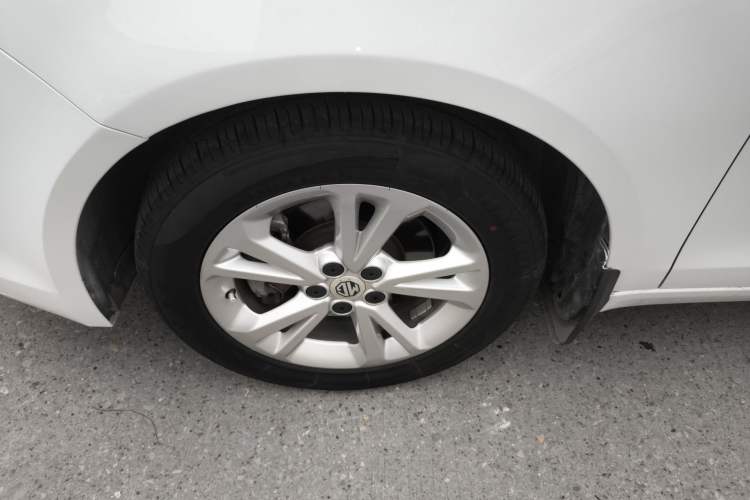 Used MG GT 2016 1.5T Automatic Value-Added Luxury Edition Left Front Wheel Hub