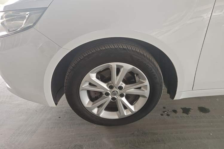 Used MG GT 2016 1.5L Automatic Value-Added Luxury Edition Left Front Wheel Hub