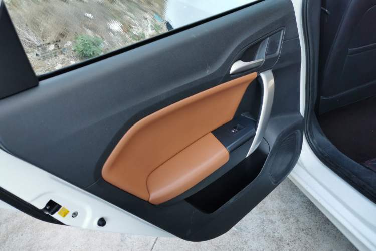 Used MG GT 2016 1.5L Automatic Value-Added Luxury Edition Left Rear Door Interior