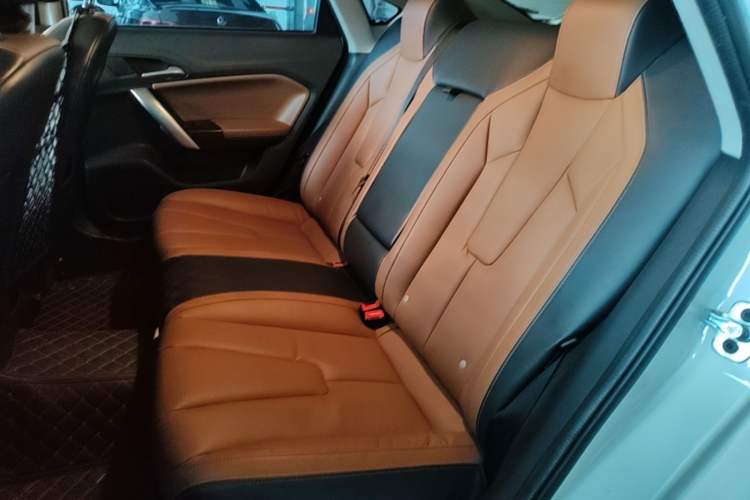 Used MG GT 2016 1.4TGI TST Dual-Clutch Luxury Edition Left Rear Seat