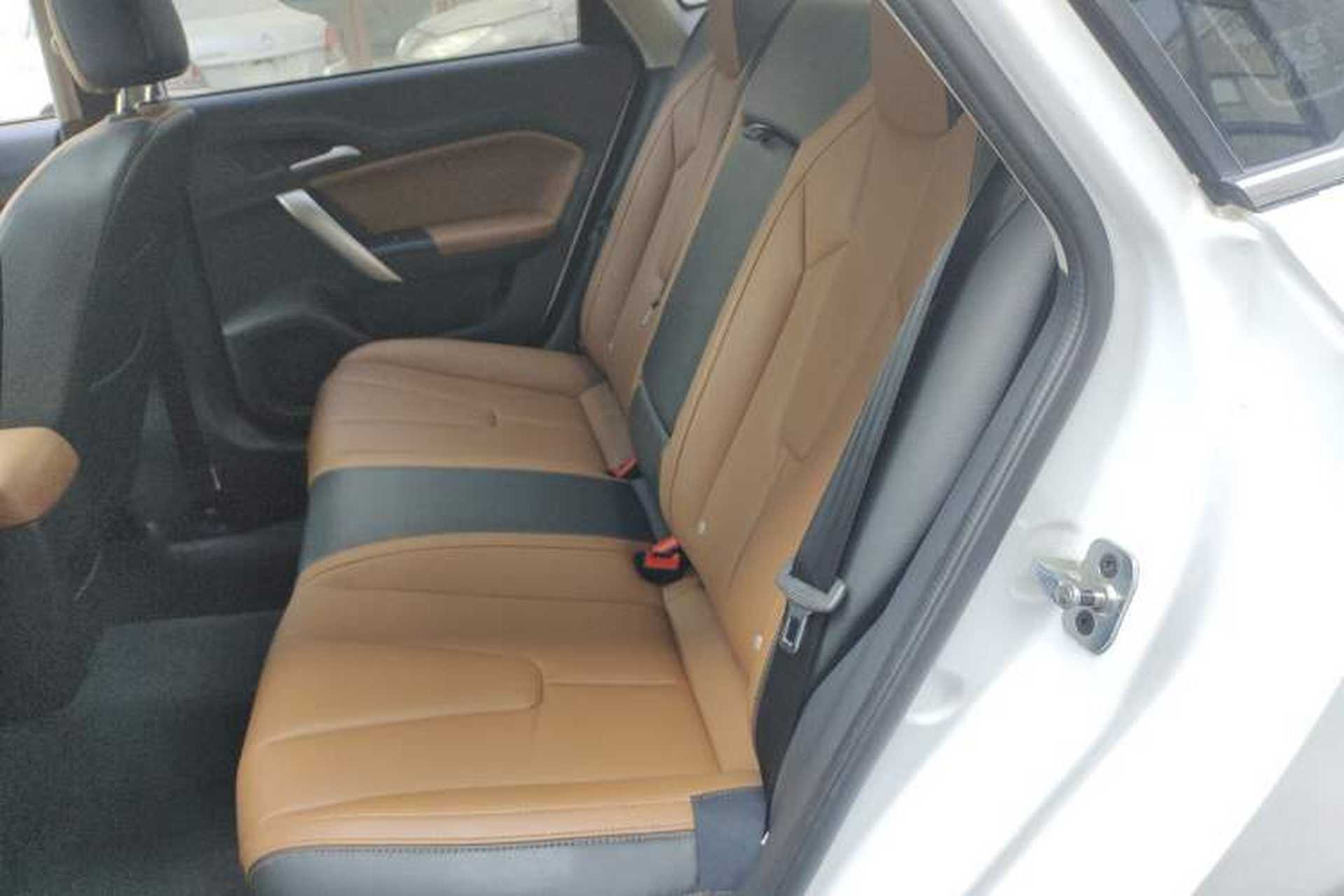 Used MG GT 2016 1.5T Automatic Value-Added Luxury Edition Left Rear Seat