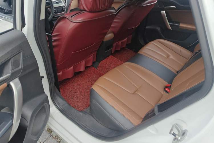 Used MG GT 2016 1.5L Manual Value-Added Luxury Edition Left Rear Seat