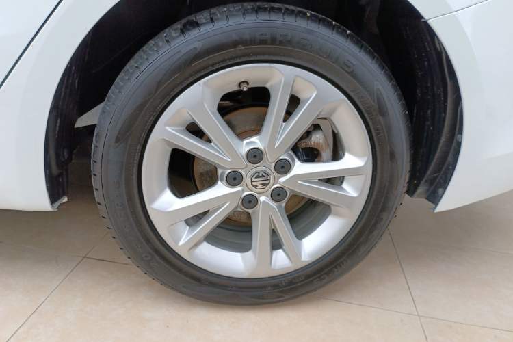 Used MG GT 2016 1.5L Automatic Value-Added Luxury Edition Left Rear Wheel Hub