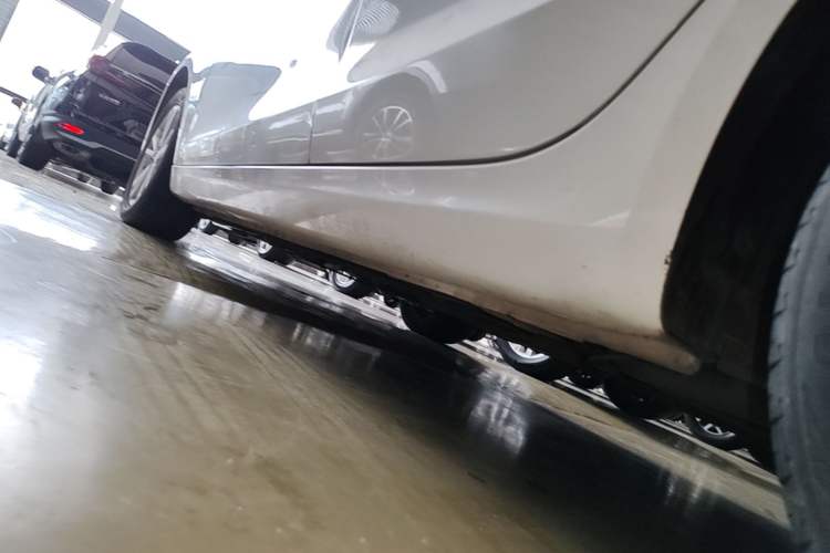 Used MG GT 2016 1.4TGI TST Dual-Clutch Luxury Edition Left Side Sill