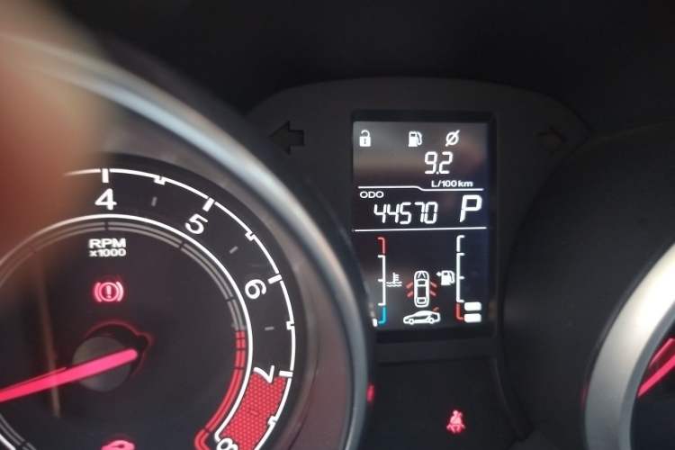 Used MG GT 2016 1.5L Automatic Value-Added Luxury Edition Odometer Close Up