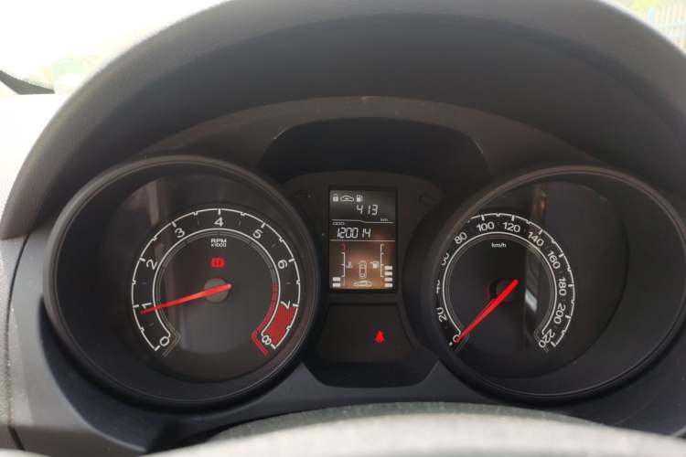 Used MG GT 2016 1.5L Manual Value-Added Luxury Edition Odometer Close Up